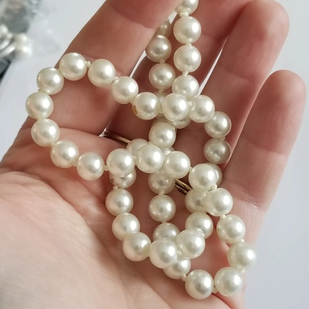 Vintage elegant strand